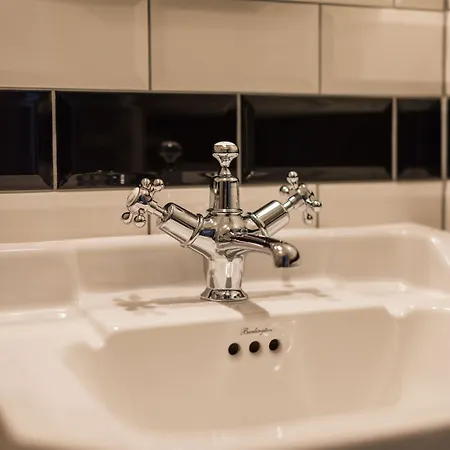 Hotel De Londres Brig